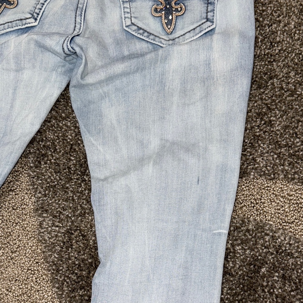 Rock Revival Faded Blue straight leg Jeans - Picture 5 of 9
